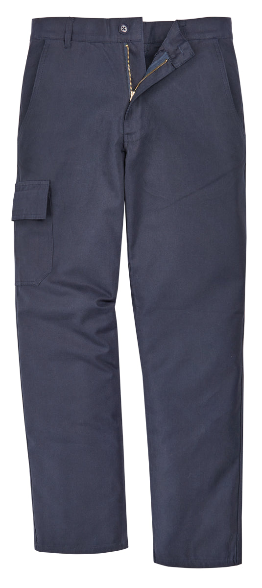 Marineblaue Hose mit Cargotasche, Vorderansicht mit Knopf und Reißverschluss