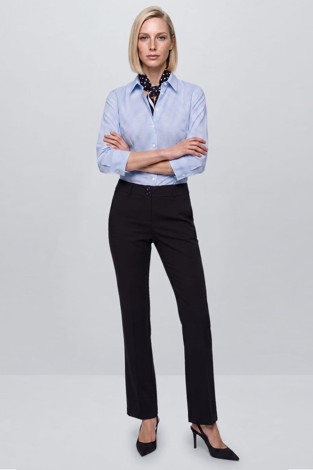 Schwarze Damenhose mit Stretch, gerade geschnitten bis zum Knöchel
