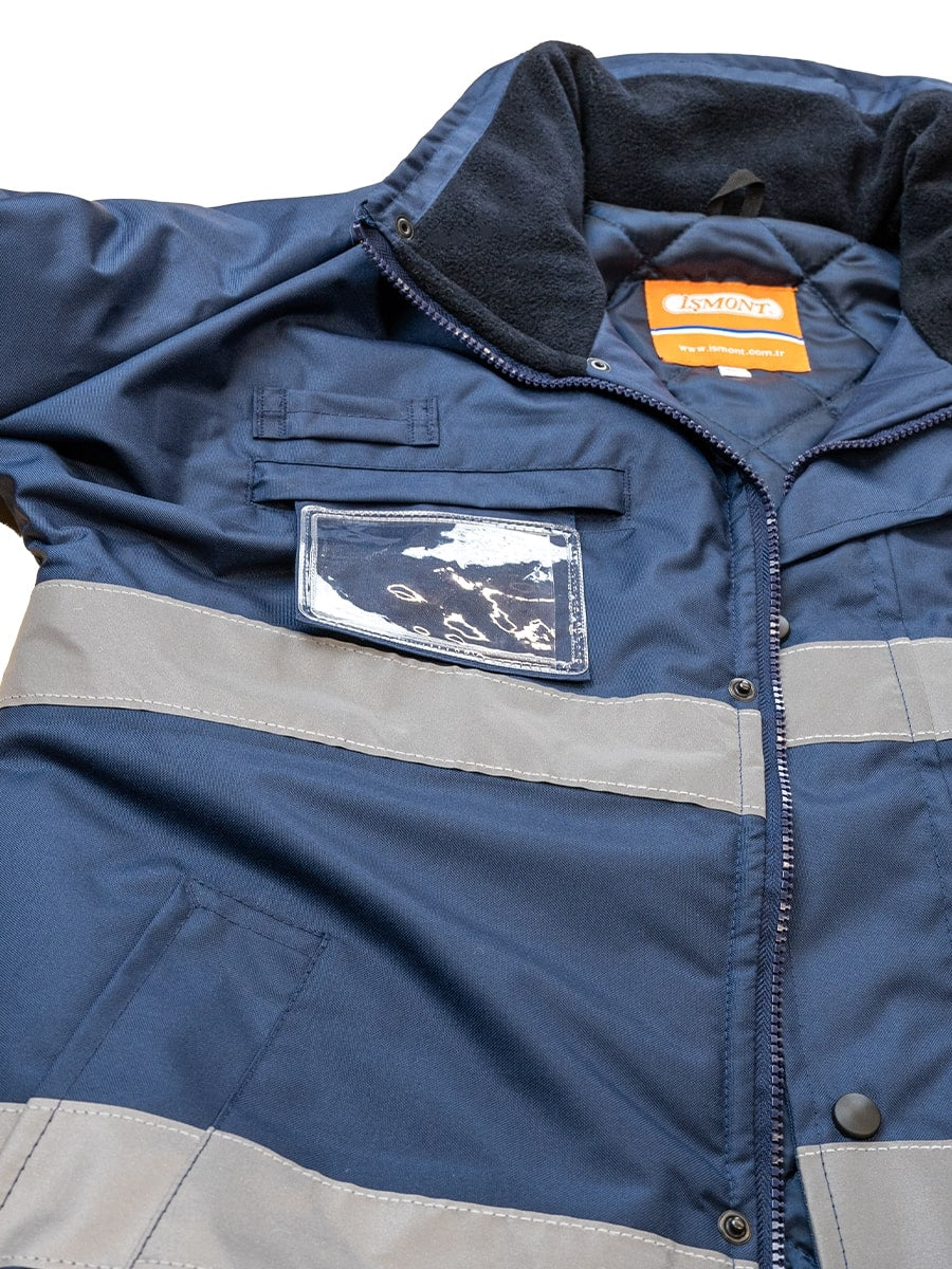 Marineblaue Jacke mit Reißverschluss, Brusttasche und rechteckigem Patch-Print