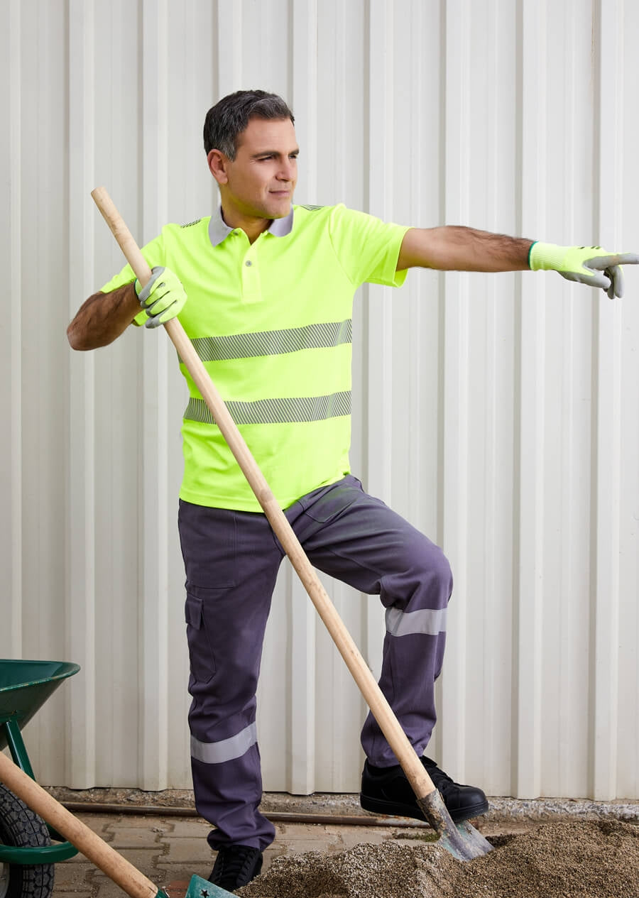 Warnschutz-Poloshirt Neon-Gelb mit reflektierenden Bändern, Kragen und kurzen Ärmeln