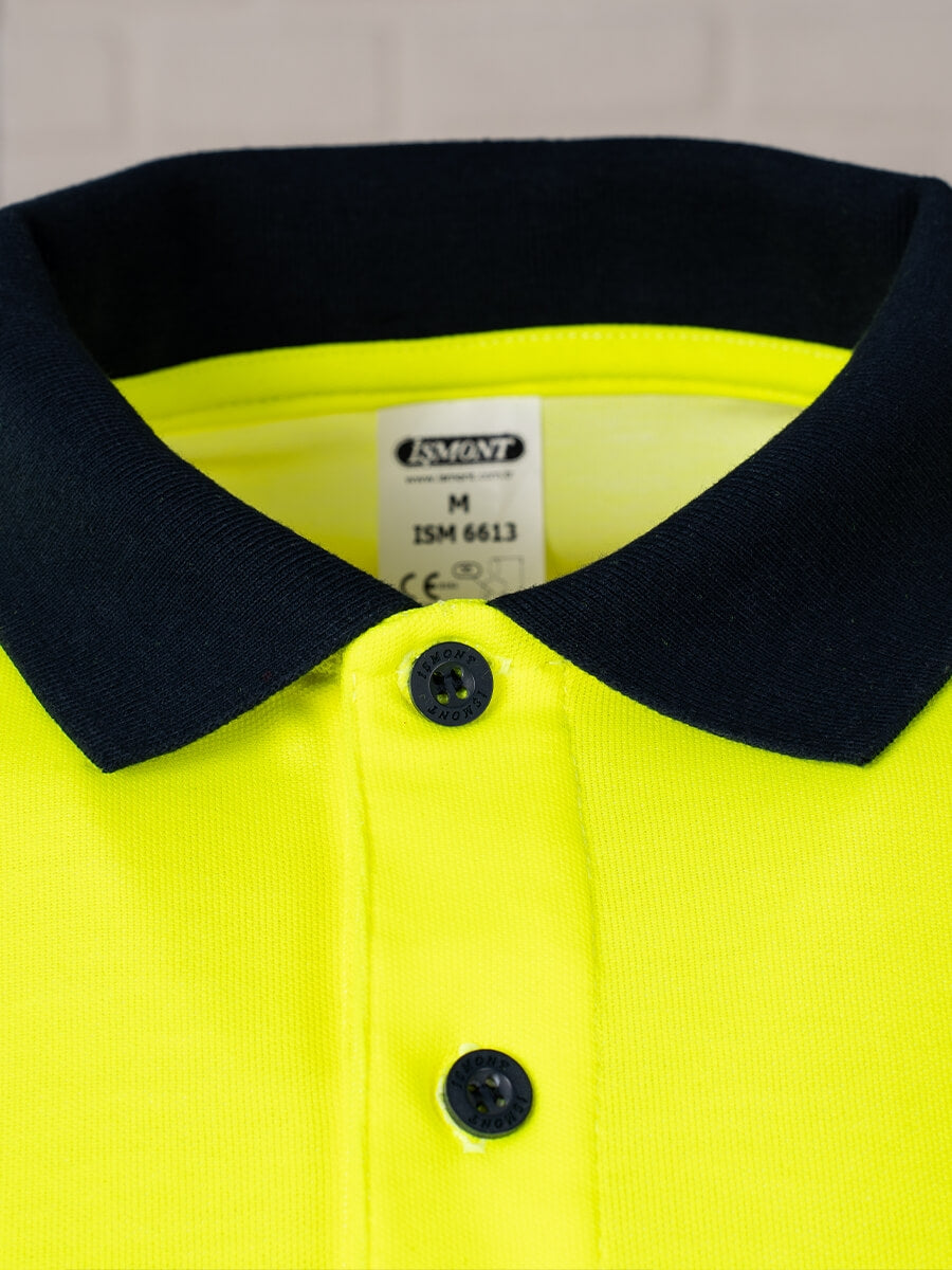 Langarm-Poloshirt Kragen-Detail mit Knöpfen; Innenlabel ISM 6613