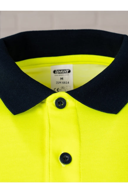 Polo-Shirt-Kragen mit Knöpfen, gelbes Oberteil und dunkelblauer Kragen