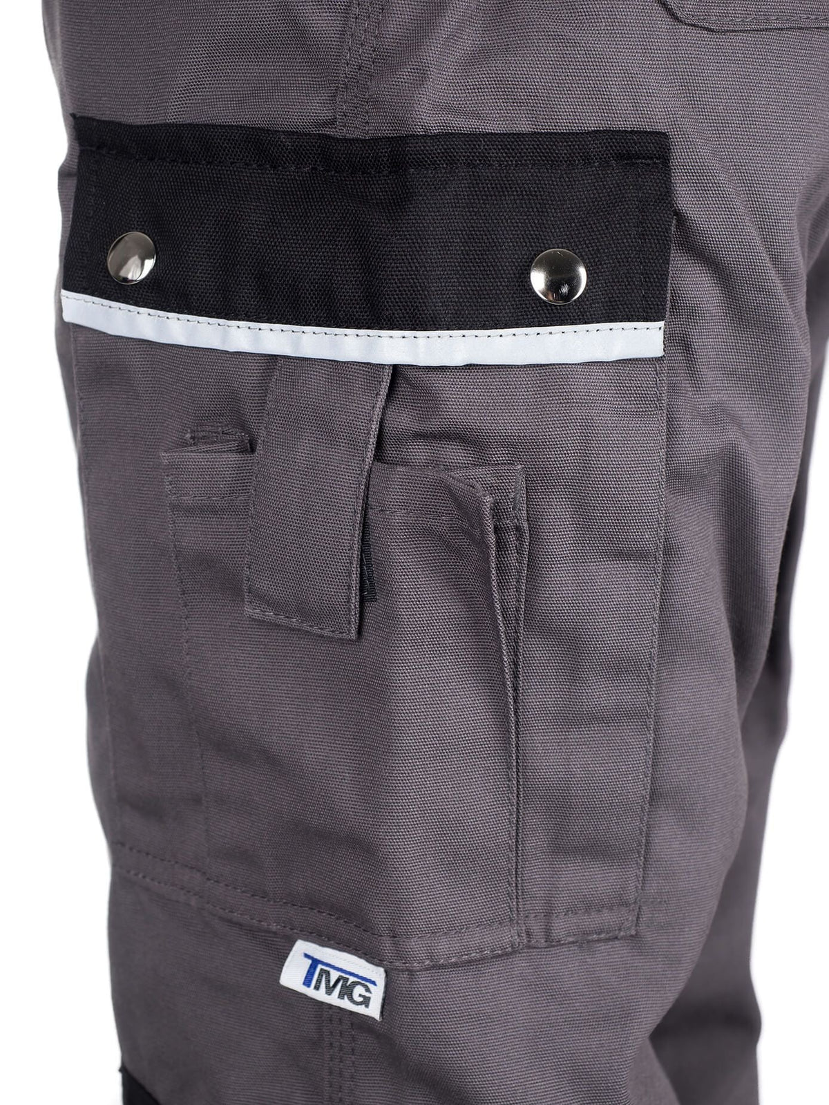 Herren Arbeitslatzhose grau: Vorderhose mit schwarzer Tasche und TMG-Label